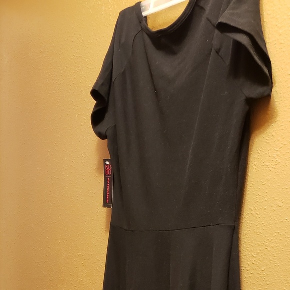 All Around Dress - Picture 2 of 4